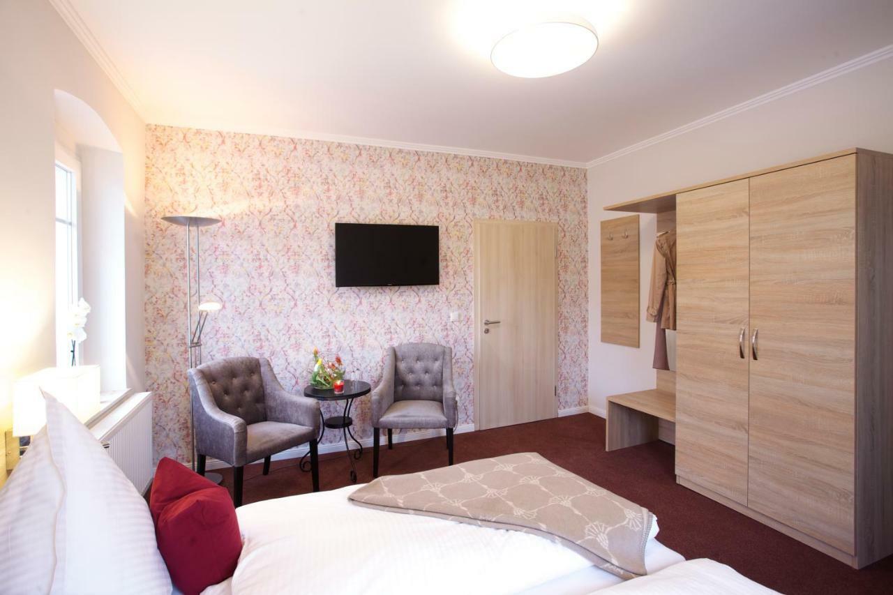 Pension Kalinde Weinböhla Esterno foto